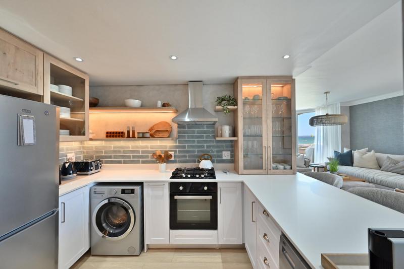 3 Bedroom Property for Sale in Dolphin Beach Western Cape